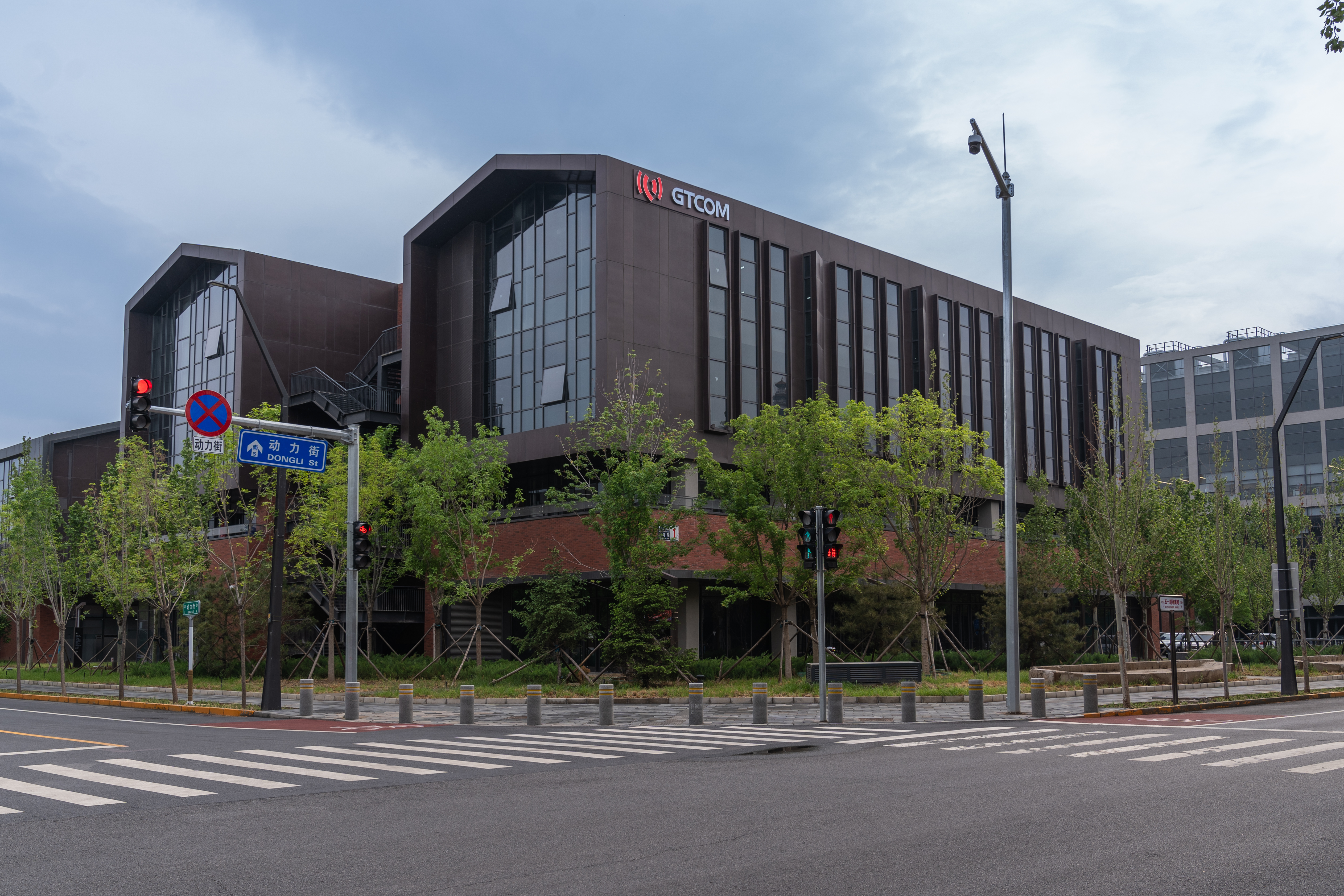 3-公司外景-遠(yuǎn).jpg